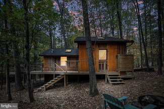 294 Mill Farm Trail, Berkeley Springs, WV 25411