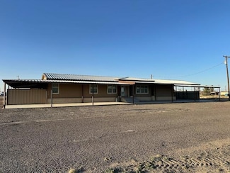 211 8th St, Pyote, TX 79777