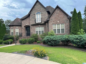 1033 Greendale Dr, Bessemer, AL 35022