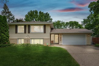 1787 Gold Ct, Saint Paul, MN 55122