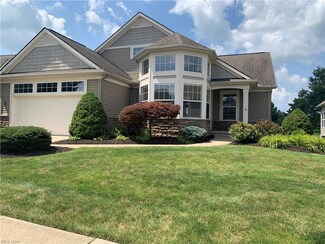 214 Prestwick Dr, Broadview Heights, OH 44147