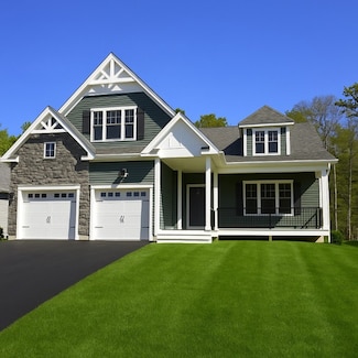 29 Sunset Lake Cir, Coventry, RI 02816