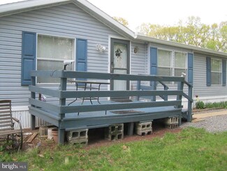 1 Chris Amber Dr, Orwigsburg, PA 17961