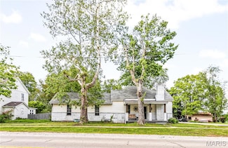 1001 W Main St, Alhambra, IL 62001