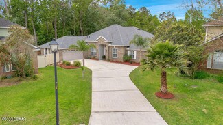 2528 Benjamin Rd, Jacksonville, FL 32223