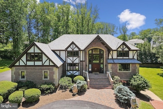 6723 Georgetown Pike, McLean, VA 22101