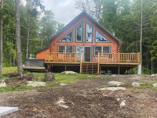25 Boulder Ln, Mattamisc Township, ME 04457