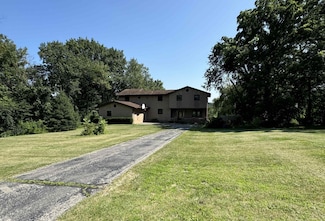 8141 W Plymouth Church Rd, Orfordville, WI 53576