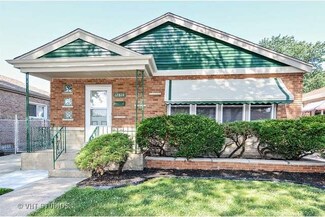 12814 S Laflin St, Calumet Park, IL 60827
