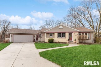 3109 15th St, Moline, IL 61265