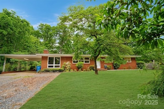 1713 Wildwood Dr, Albemarle, NC 28001