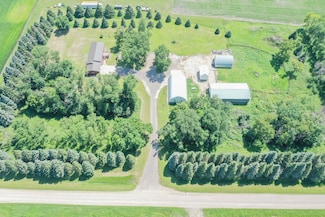 8387 75th Ave SW, Raymond, MN 56282