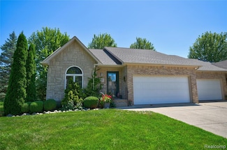 6093 Steeplechase Dr, Grand Blanc, MI 48439