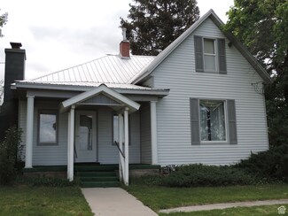 985 S State St, Richmond, UT 84333