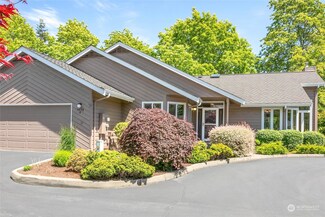 1498 E Village Ln Unit A, Bellingham, WA 98226