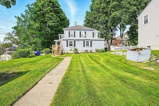 22 Douglas Ave, Maynard, MA 01754