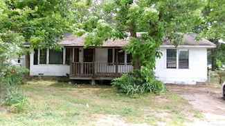 1321 Cherry Ln, Malvern, AR 72104