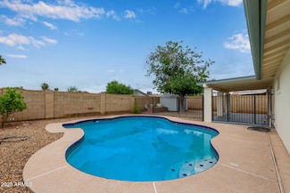 2006 N Arrowhead Dr, Chandler, AZ 85224