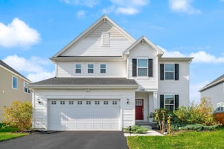 356 S Pointe Ave, South Elgin, IL 60177