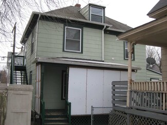 377 Lake Ave, Manchester, NH 03103