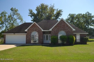 8 Mojave Ln, Picayune, MS 39466