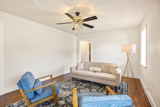 201 E 3rd St, Weatherford, TX 76086