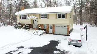 7 Sawmill Rd, Pelham, NH 03076