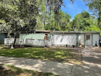 2603 NE 12th St, Gainesville, FL 32609