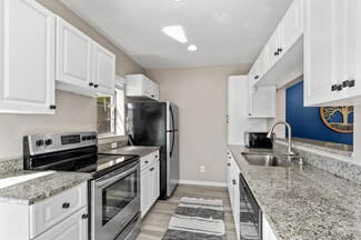 193 SE 1st Cir Unit 6b, Boynton Beach, FL 33435