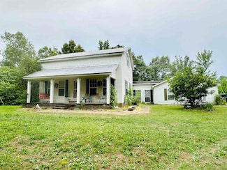 350 King Rd, Selmer, TN 38375