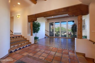 3370 E Via Palomita, Tucson, AZ 85718