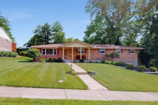 3995 Robinhill Dr, Cincinnati, OH 45211