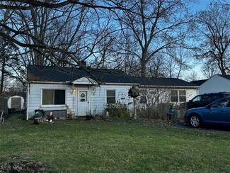 4841 Marigold Rd, Mentor, OH 44060