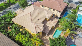 6049 SW 165th Ave, Miami, FL 33193