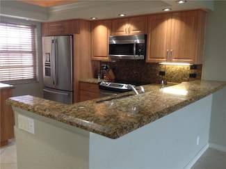 3510 Oaks Way Unit 801, Pompano Beach, FL 33069