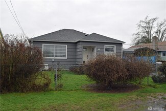 713 S 7th Ave, Kelso, WA 98626