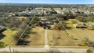 225 Russell Ln, Mansfield, TX 76063