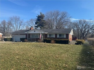 7692 Kaye Dr, Franklin, OH 45005