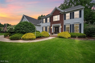 32244 Hawthorne Ct, Avon Lake, OH 44012