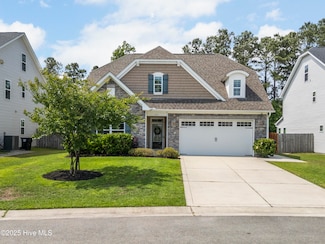 421 Middle Grove Ln, Wilmington, NC 28411