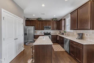 3925 Massey Pointe Ct, Raleigh, NC 27616