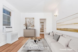 223 E 50th St Unit 2C, New York, NY 10022