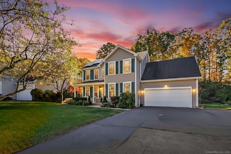 95 Orleton Ct, Cheshire, CT 06410