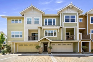 104 N Hummingbird Ln, San Mateo, CA 94402