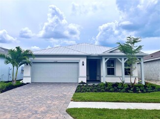 25569 Emerald Bend Cir, Englewood, FL 34223