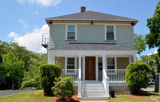 20 Russell St, Taunton, MA 02780
