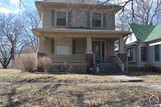 713 SW Clay St, Topeka, KS 66606