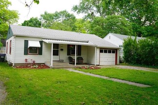 2212 Ohio St, Lawrence, KS 66046