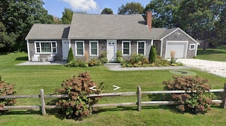 60 Bain Rd, Dennis Port, MA 02639