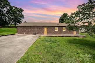 3685 Curleys Fish Camp Rd, Connellys Springs, NC 28612